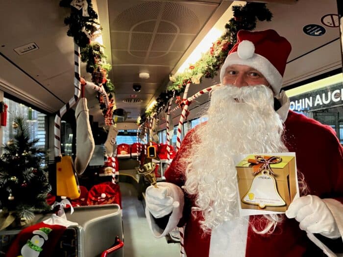 Weihnachtsbus